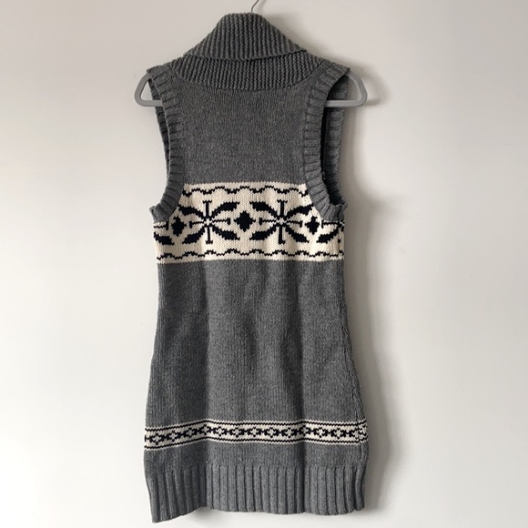 NEW! M Aritzia Longline V neck Sweater/Dress, Black and Grey - Picture 5 of 5
